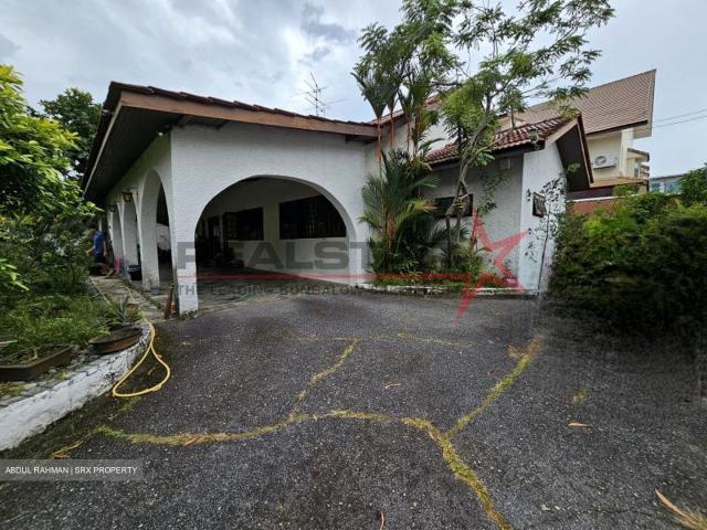 Frankel Estate D14, Detached