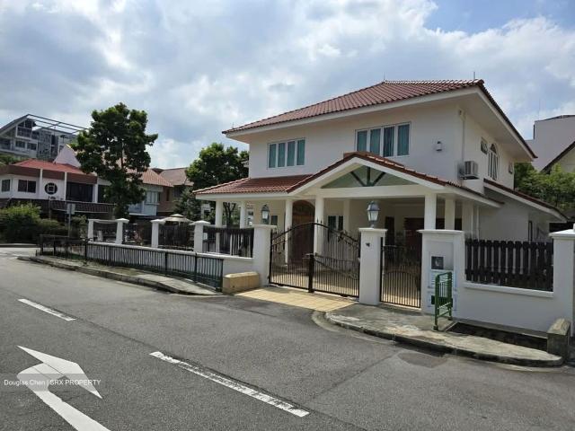 Frankel Estate D15, Detached