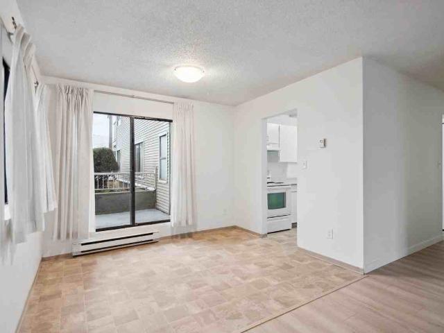 Fraser West Apartments 1 Bedroom Apartment for Rent at 215 Tenth St, New Westminster, BC V3M 3Y1 Brow of the Hill