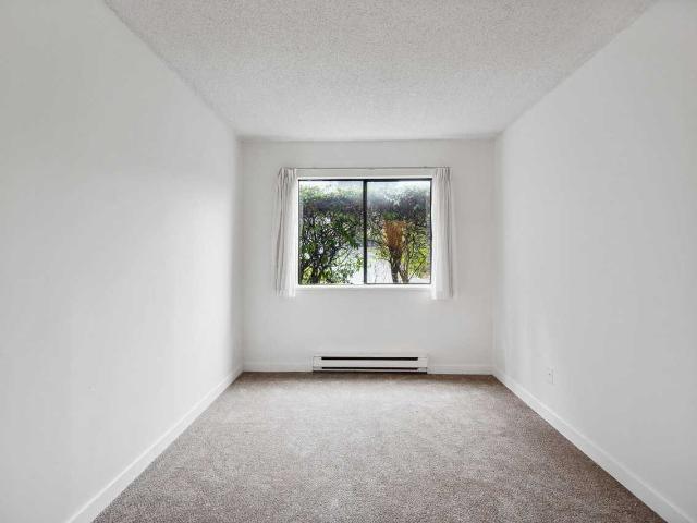 Fraser West Apartments 3 Bedroom Apartment for Rent at 215 Tenth St, New Westminster, BC V3M 3Y1 Brow of the Hill