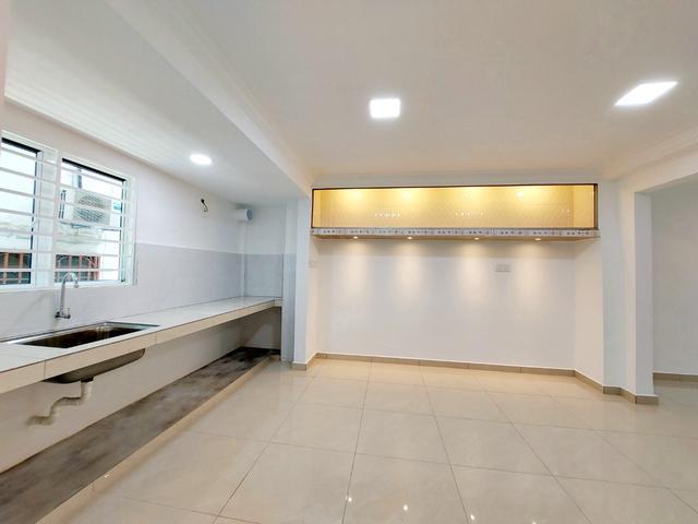 Free MOT 100 LoanNew Renovated 2 Sty Teres Taman Sri SemenyihNego