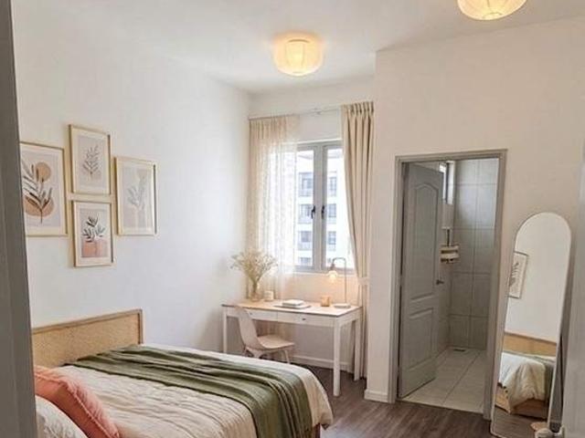 Free Car Park Landed House Room Not Condo! Gamuda Cove