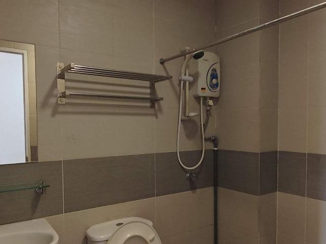 Free cleaning! FREE High Speed WiFi FREE Maintenance Fully Furnished Shower Heater ️ Washing Machine