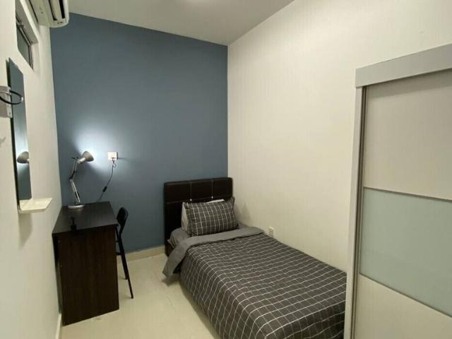 Free Cleaning Service Affordable Single Room for rent Near Taylors College!