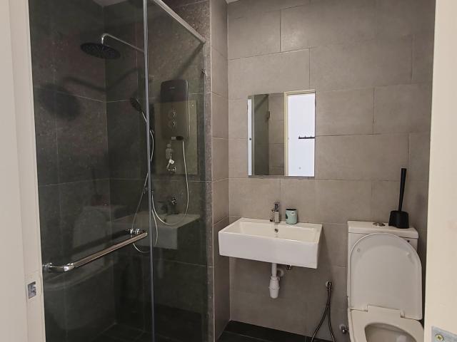 FREE ELECTRICITYMETA RESIDENCESINGLE ROOM/BILIK