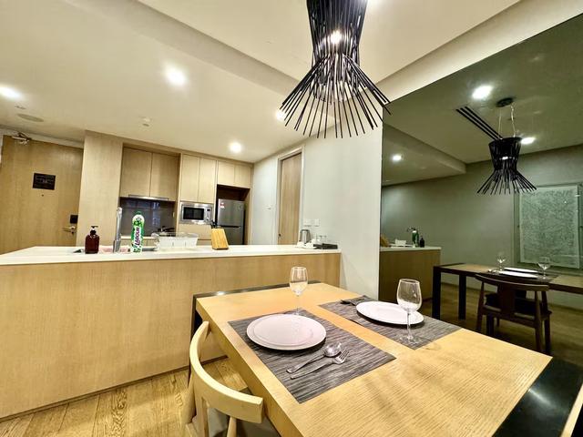Free Furnish Ready move InBeside IOI City Mall UniROI 8 3R2B