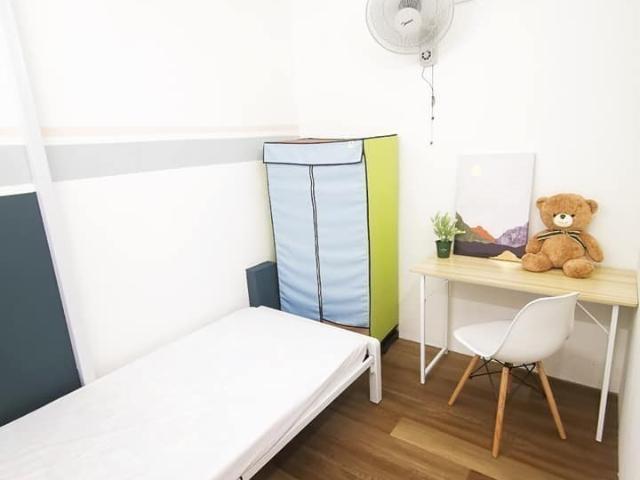 FREE HIGH SPEED WIFI Middle Room at Dataran Sunway, Kota Damansara