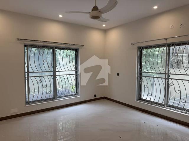 Free Hold 14 Marla House For Sales Prime Location Of Main Cantt Lahore