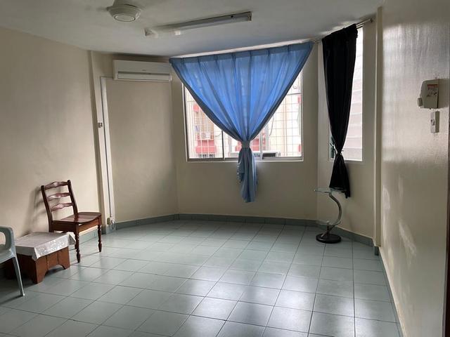 Free hold Rampai Court Apartment for Sale
