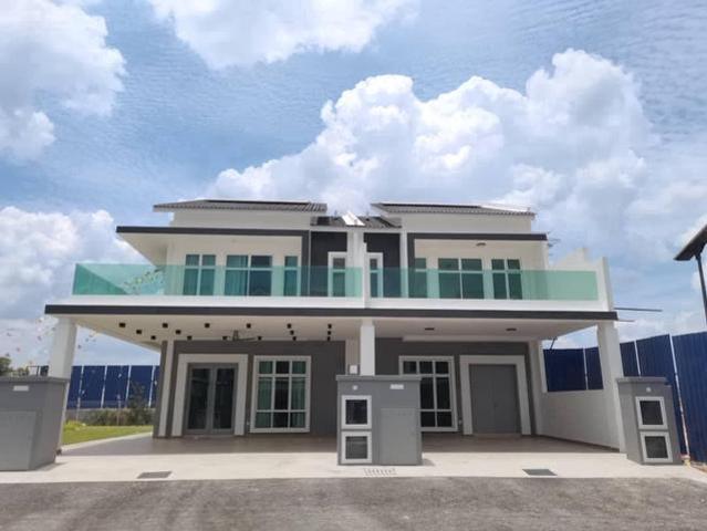 Free Solar Panel Freehold Completed Double Storey Cheng
