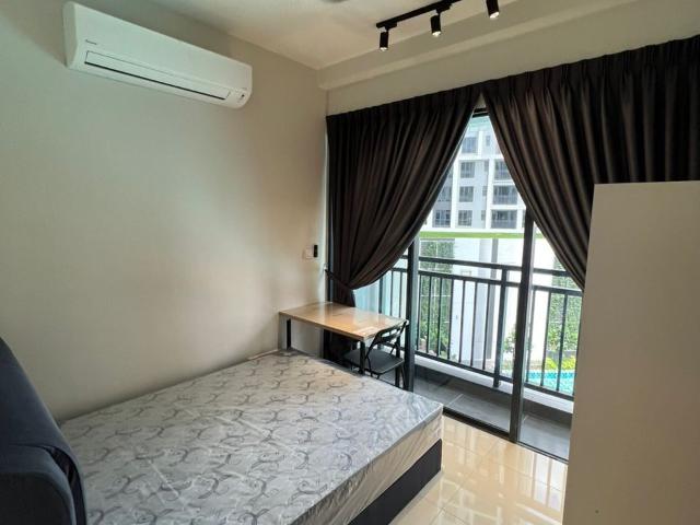 FREE WIFI+UTILITIES, BALCONY Middle Room at Platinum Arena Residence, Old Klang Road