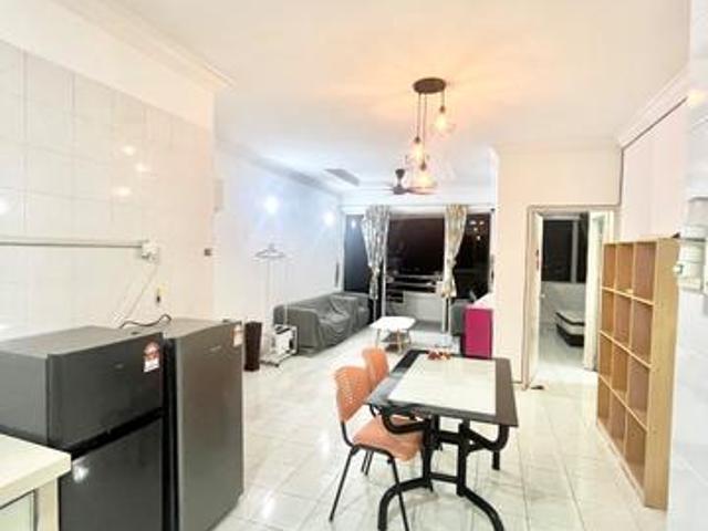 Free WiFi N Park Gelugor Fully Furnished 700sf Block A High Floor