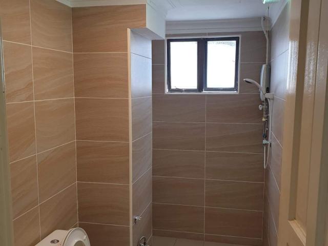 Free WIFI Single Female Room at Vista Komanwel