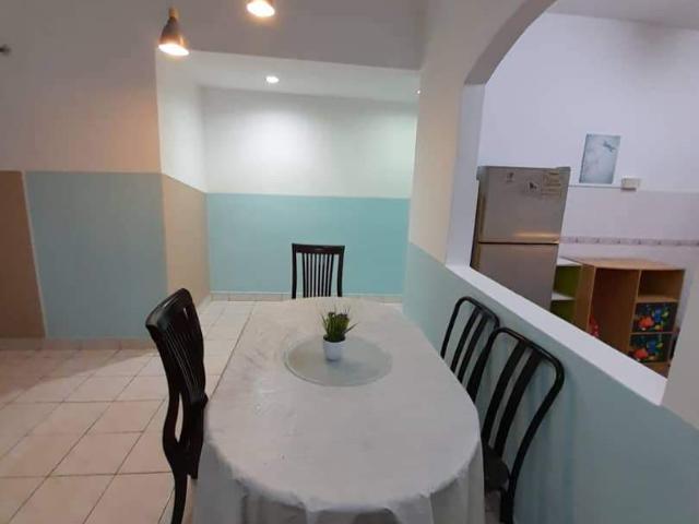 Free WIFI Single Female Room at Vista Komanwel