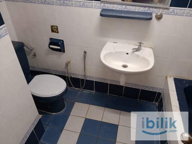 Free WIFI Single Female Room at Vista Komanwel