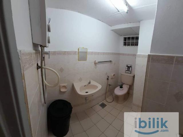Free WIFI Single Room at Vista Komanwel