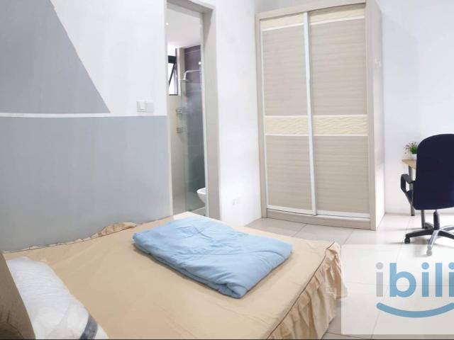 Free WIFI Single Room Female Unit at City of Green