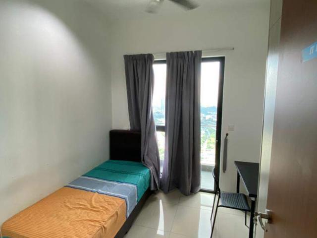 FREE WIFI WATER ELECTRIC, MEDIUM ROOM with BALCONY, Citizen, Old Klang Road