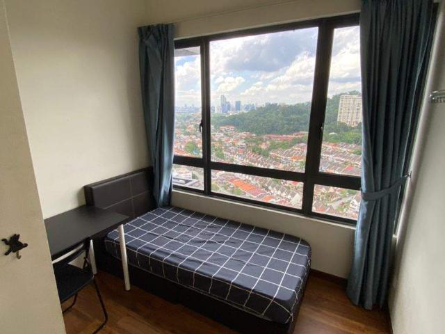 FREE WIFI+CLEANING, MEDIUM ROOM at Petalz, Old Klang Road
