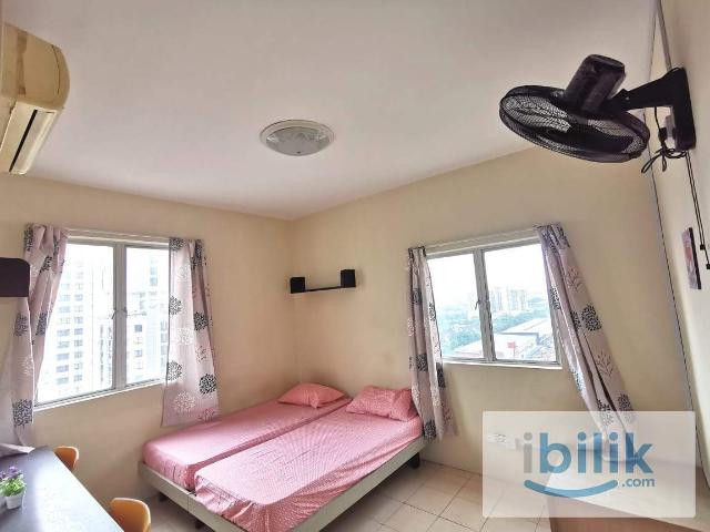 FREE 1 MONTH Walk BRT USJ 1 Female Master Room Casa Subang Near Mydin Damen Segi