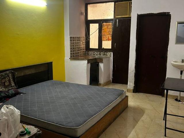Freedom Fighter Enclave 1 RK 350 Sq. Ft. Apartment in Saket Delhi Listing ID: #10144