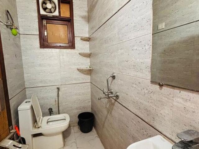 Freedom Fighter Enclave 2 Bedroom 1200 Sq. Ft. Apartment in Saket Delhi Listing ID: #10014