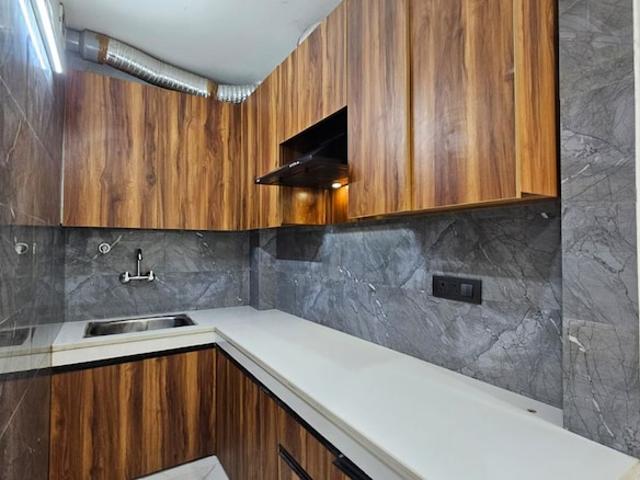 Freedom Fighters Enclave 1 Bedroom 400 Sq. Ft. Builder Floor in Saket Delhi Listing ID: #10273