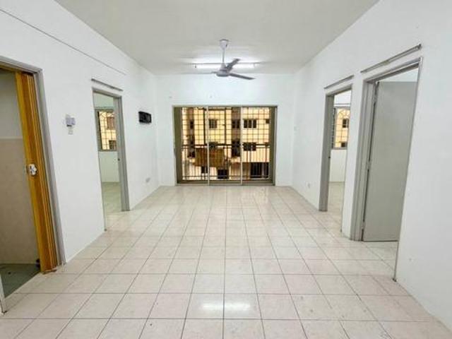 FREEHO LEVEL 3 Near School Apartment Taman Bukit Kenangan Kajang