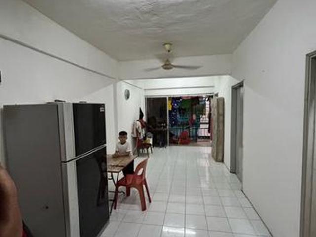 Freehold3Room2BathTaman Sri Kuching Apartment Sentul