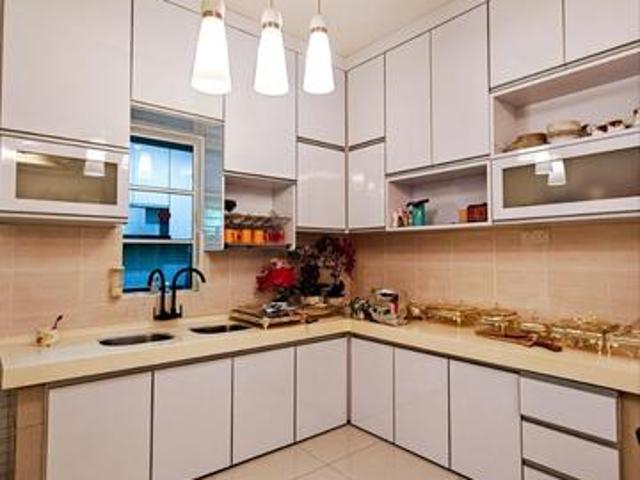 FREEHOLD4 BILIKTERES 2 TKT TAMAN POKOK MANGGA Melaka