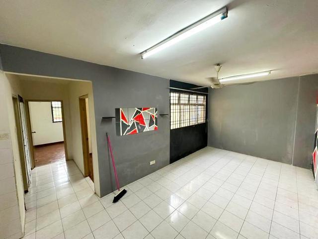 FREEHOLD720sqftNear KIP MallApartment Villa Impian Kota Warisan