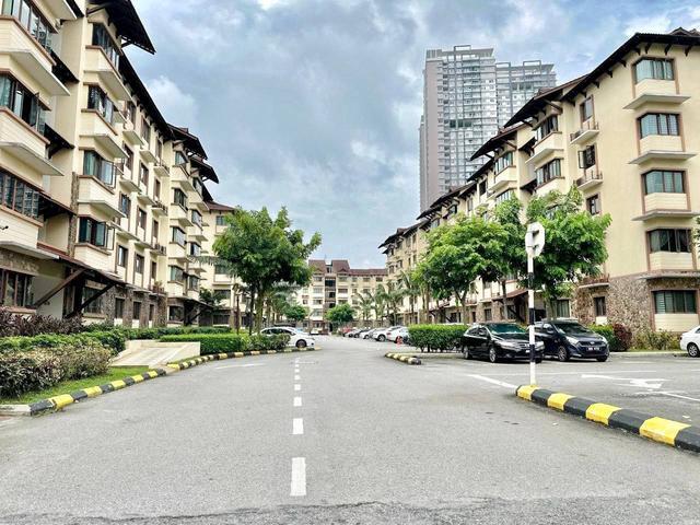 FREEHOLD957SQFT Resort style Desa Idaman Residence Puchong Prima