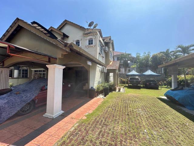 FREEHOLD 4563sqft Corner lot Double Storey Saujana Impian Kajang