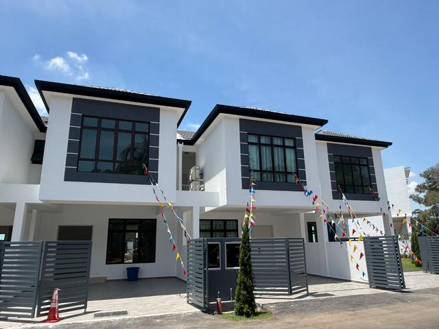 FREEHOLD 5min Cheng Lotus 2 Storey Cheng Melaka