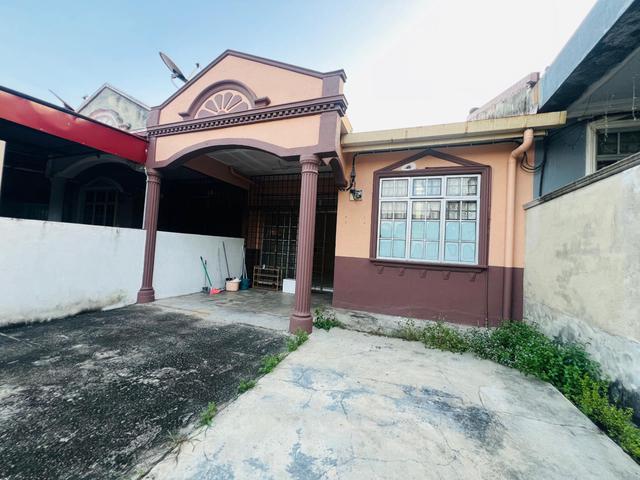 FREEHOLD 60K BELOW MV 22x70 Single Storey Desa Cempaka 3 Nilai