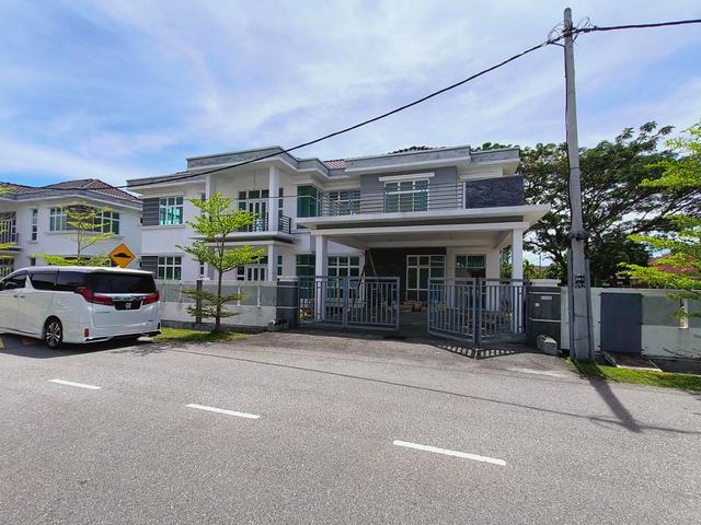 FREEHOLD 7000 Sqft Banglo di Pasir Emas Klebang Kota Laksamana Melaka