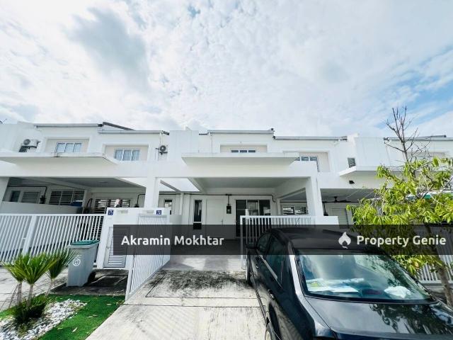 Freehold & 10ft Extra Land | Double Storey Terrace Tiara Sendayan, Seremban