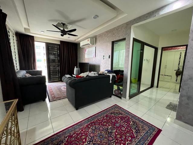 Freehold 1149sf 4 Rooms Pool view Indah Alam condo Sek 22 Shah Alam