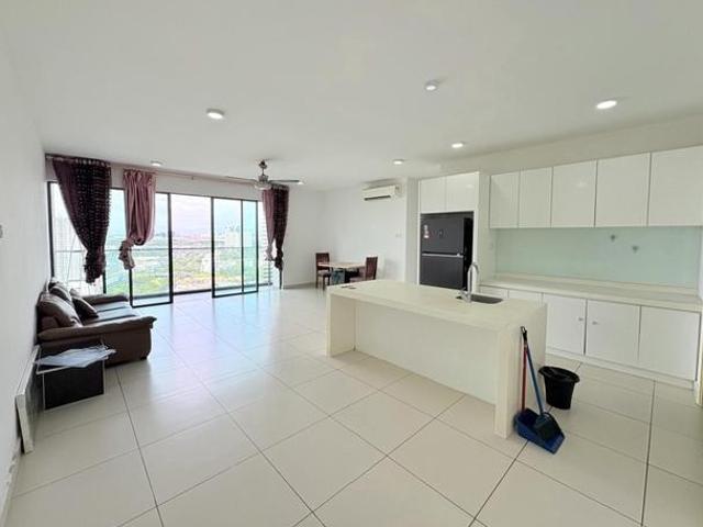 Freehold 1302sqft Cristal Serin Condominium Cyberjaya
