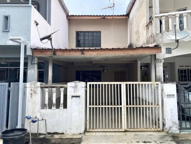 FREEHOLD 14x60 2 Storey Terrace House Taman Melawati KL