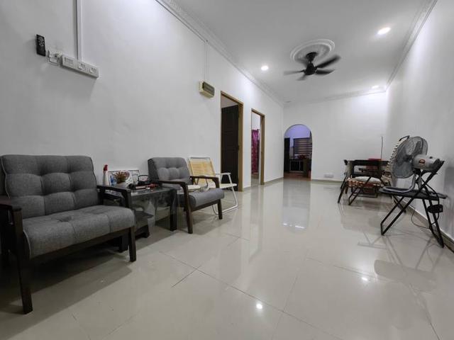 Freehold 1 Sty Renovated Terrace House Bandar Kinrara Puchong