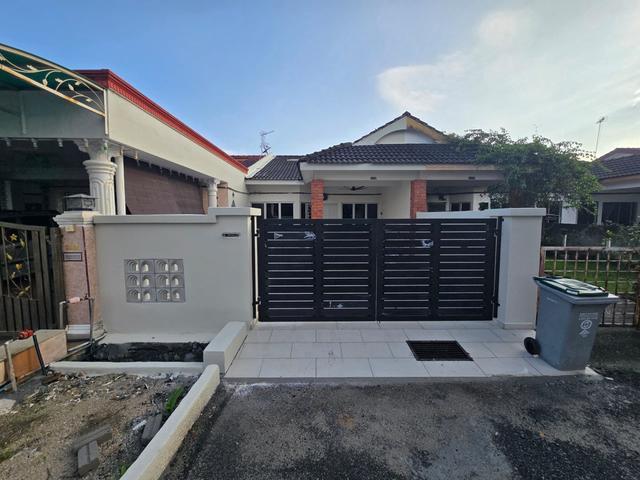 FREEHOLD 20x80 sqft Single Storey Taman Rasah JayaSeremban FOR SALE