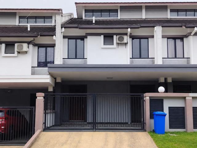 FREEHOLD 2502 SQFT 2 Storey Saffron Hills Denai Alam U16 Shah Alam
