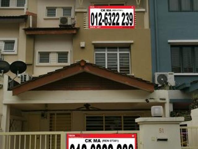 Freehold 25 sty Renovated Bukit Serdang Seri Kembangan Sel