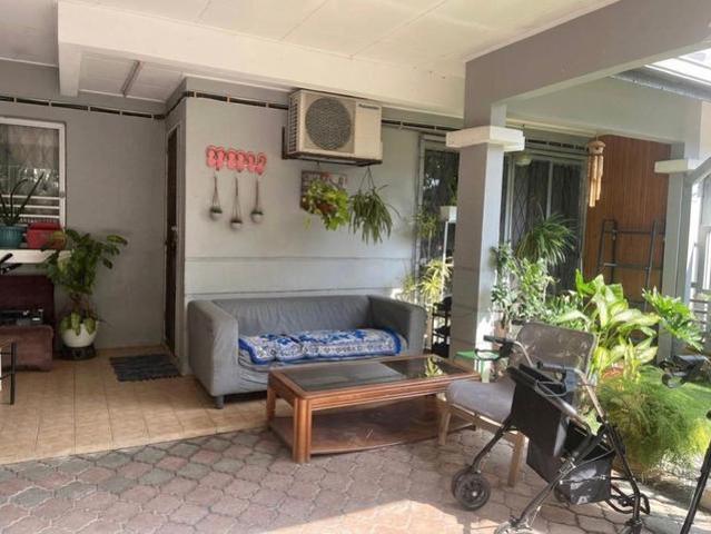 Freehold 26x75 Double Storey Putra Heights Seksyen 9 Putra Indah