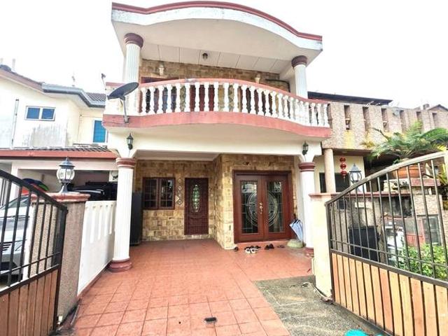 FREEHOLD 2 Storey Taman Puchong Utama
