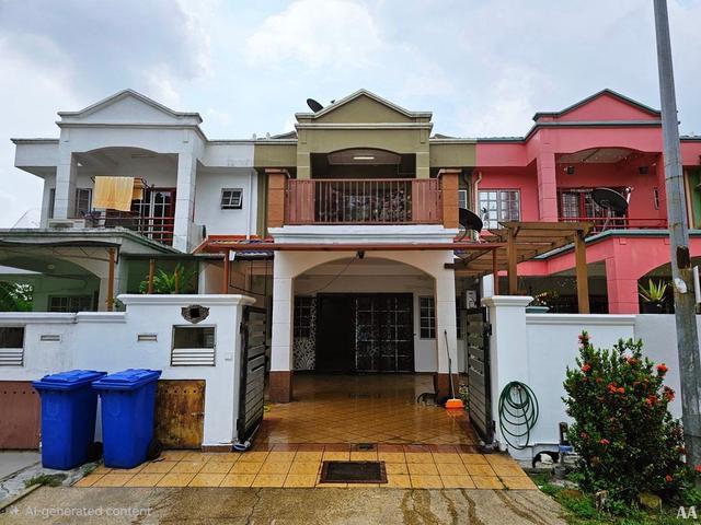 FREEHOLD 2 Storey Terrace Berjaya Park Seksyen 32 Shah Alam