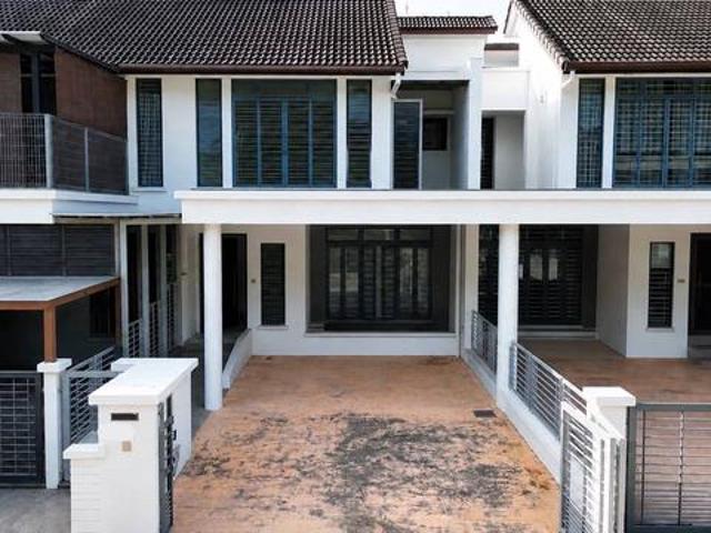 Freehold 2 Storey Terrace Fernlane Denai Alam U16 Shah Alam
