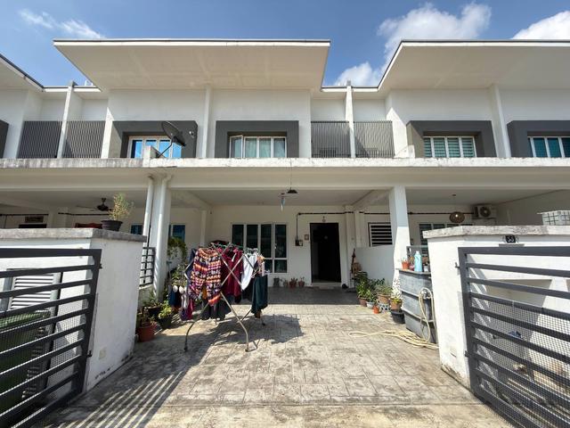Freehold 2 Storey Terrace S1 Residence Taman Pelangi Semenyih 2
