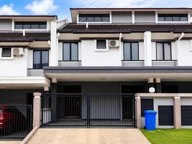Freehold 2 Storey Terrace Saffron Hills U16 Denai Alam Shah Alam